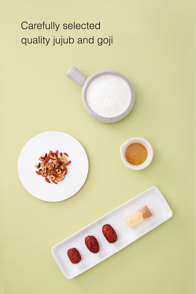 Carefully selected quality jujube and goji berry used in HAIDILAO Broth Flavor Hot Pot Soup Base